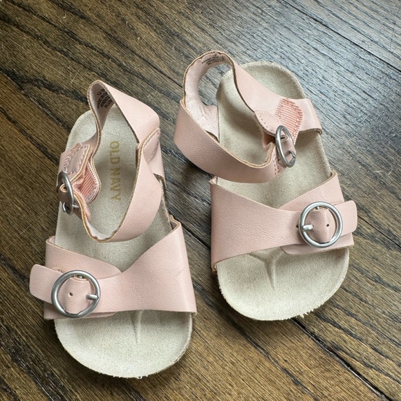 Old Navy Other - Baby girl sandals
